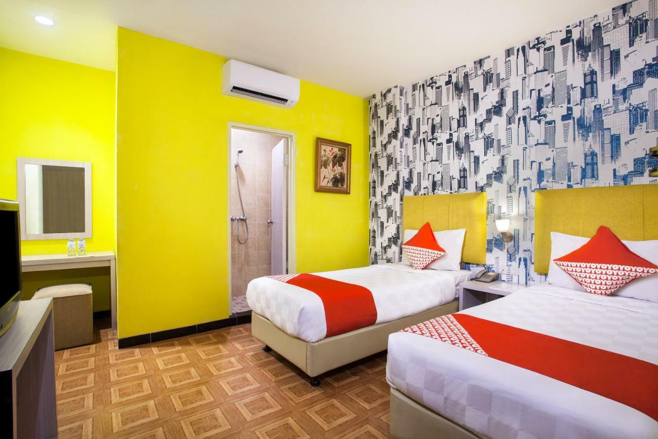 Oyo 119 Belvena Hotel Jakarta Exterior foto